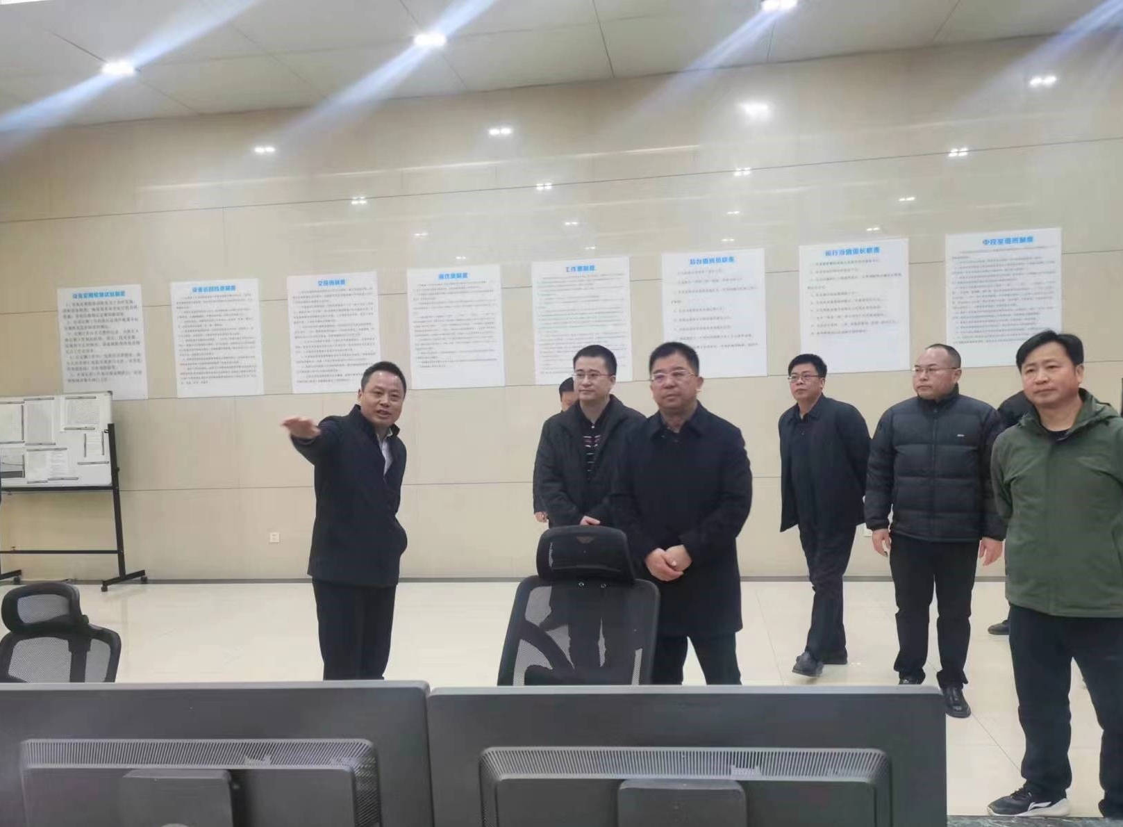 刘志刚带队赴株洲航电分公司检查并看望慰问一线职工